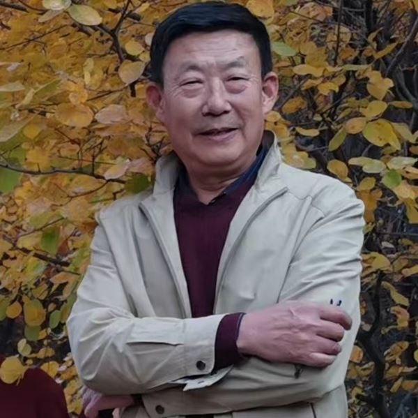 魏春香承传红旗渠精神(图1)
