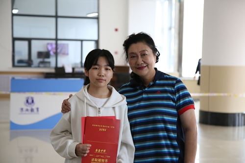 十年爱心浇灌梦想花开 国星善举照亮求学新程 (图4)
